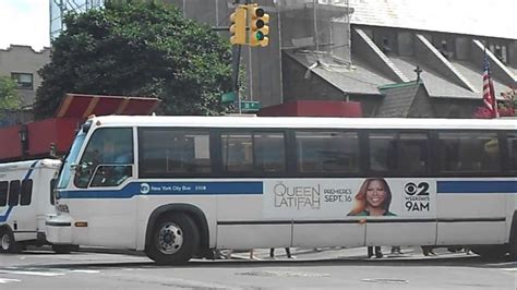 Q17 bus to jamaica - Q17 on Jamaica Avenue Photo by James Donohue